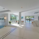 2244 New Modern Luxury In Puerto Banus * Marbella