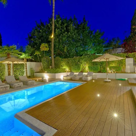 2244 New Modern Luxury In Puerto Banus Marbella