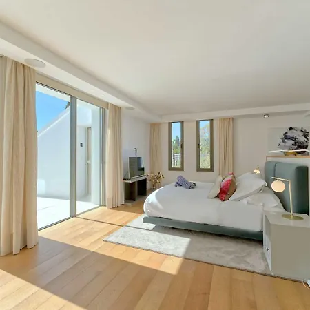 2244 New Modern Luxury In Puerto Banus Marbella