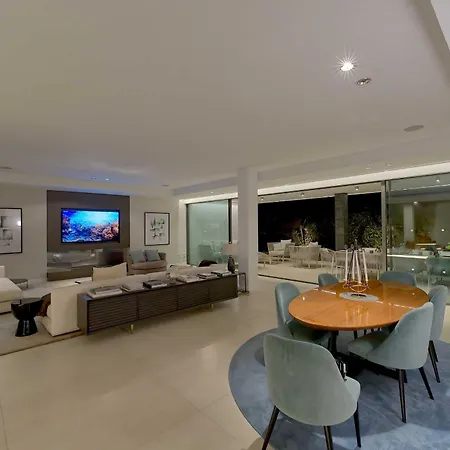 2244 New Modern Luxury In Puerto Banus *