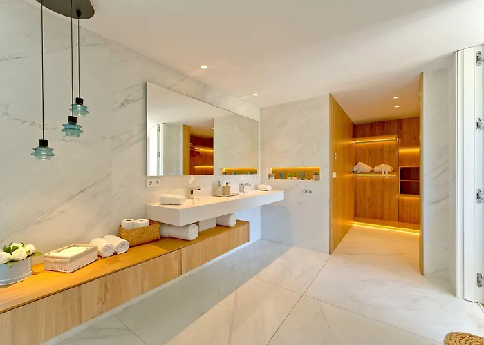 2244 New Modern Luxury In Puerto Banus Willa