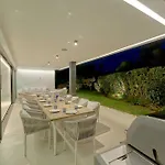 2244 New Modern Luxury In Puerto Banus Villa