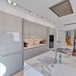2244 New Modern Luxury In Puerto Banus