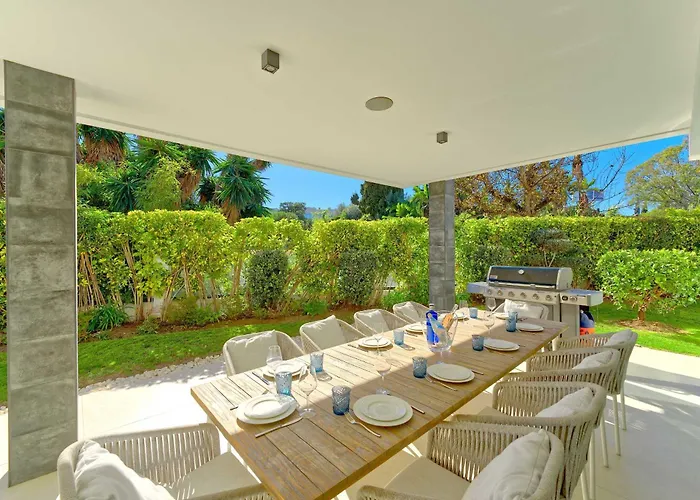 2244 New Modern Luxury In Puerto Banus * Marbella